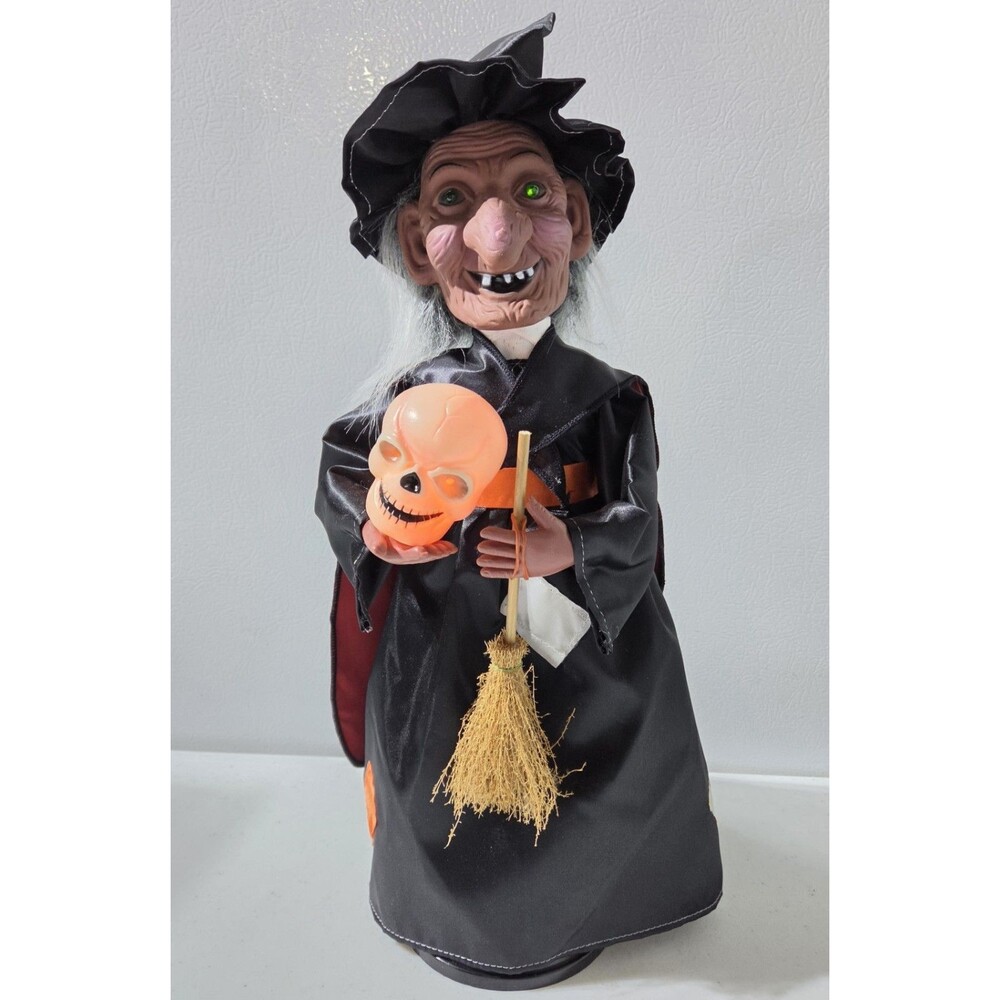 1988 Vintage Halloween Telco Motion-ette Animated Witch Moves & Lights Up!